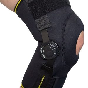 Novamed kniebrace met instelbare scharnieren